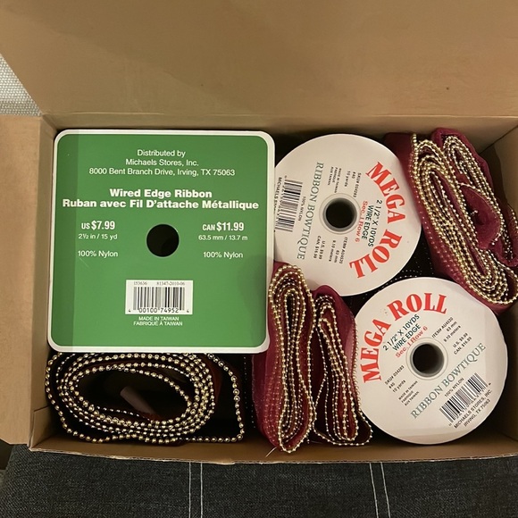 Holiday Ribbon Bundle - Picture 1 of 6